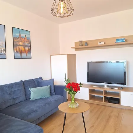 Grand - Prywatny Parking, Blisko Szpital Arkonska Apartment