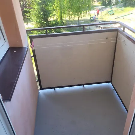 Grand - Prywatny Parking, Blisko Szpital Arkonska Daire *